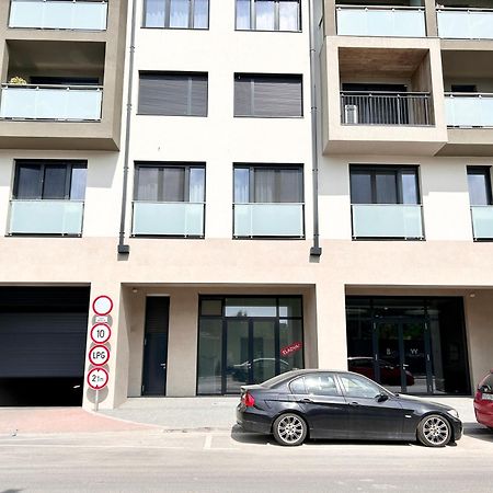 New 2022 Family&Friends Downtown Ac 3Br 2Ba Free Parking Big Balcony Near Metro&Train Station Self Check-In Apt ブダペスト エクステリア 写真