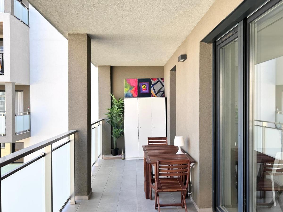 New 2022 Family&Friends Downtown Ac 3Br 2Ba Free Parking Big Balcony Near Metro&Train Station Self Check-In Apt ブダペスト エクステリア 写真