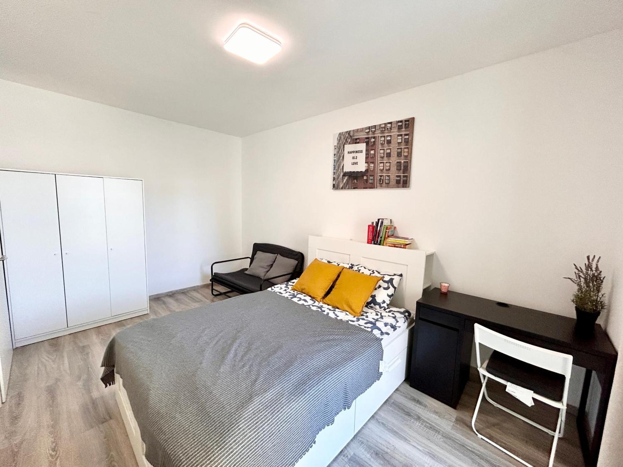 New 2022 Family&Friends Downtown Ac 3Br 2Ba Free Parking Big Balcony Near Metro&Train Station Self Check-In Apt ブダペスト エクステリア 写真