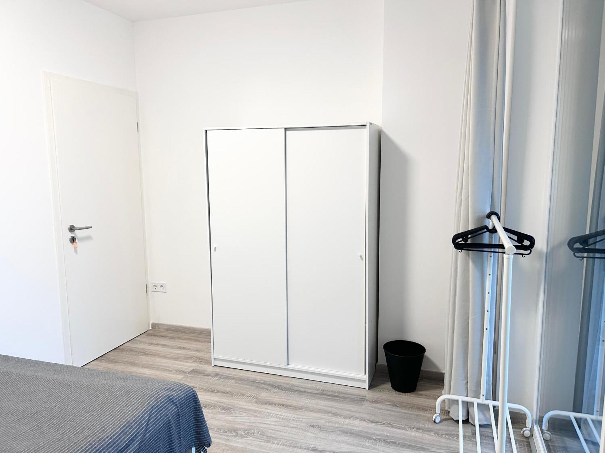 New 2022 Family&Friends Downtown Ac 3Br 2Ba Free Parking Big Balcony Near Metro&Train Station Self Check-In Apt ブダペスト エクステリア 写真